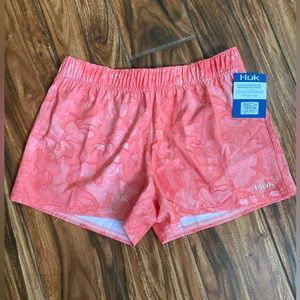 Huk Women's Ashley Short H6200022 Size large Coral
